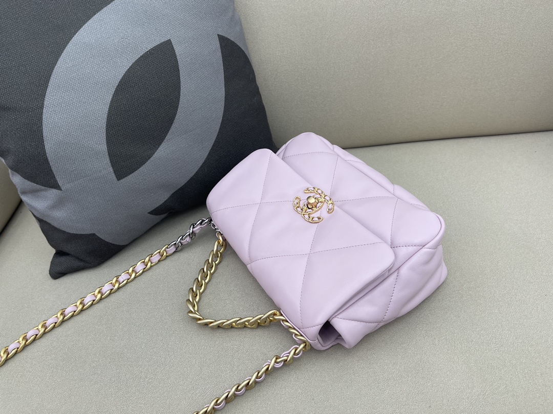 Lambskin 19 Handbag Flap Bag AS1160 Light Purple